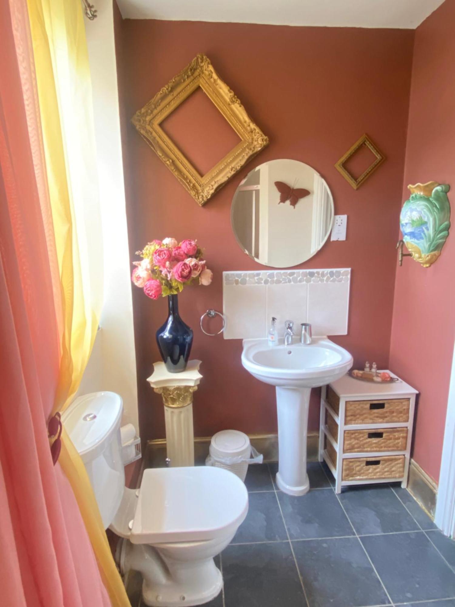 Upton Country Park Guest House 北安普敦 外观 照片